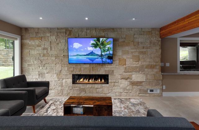 Tranquil 2BR Home - Walkout Basement by Cottonwood Canyons with Creek