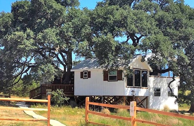 Tranquil Dripping Springs Vacation Rental Ideal for Texas Getaways