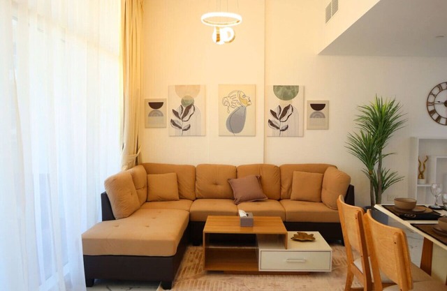 Tranquil Hideaway 2BR apartment in Masdar City