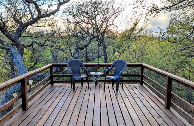 Treehouse Hideaway - Your Home Away from Home
