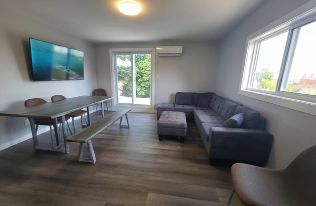 TreeTop Two Bedroom Sophistication