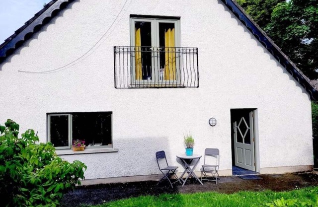 Treetops Loft: TouristNI , approved property.nncheck in 6pmnncheck in 6pm