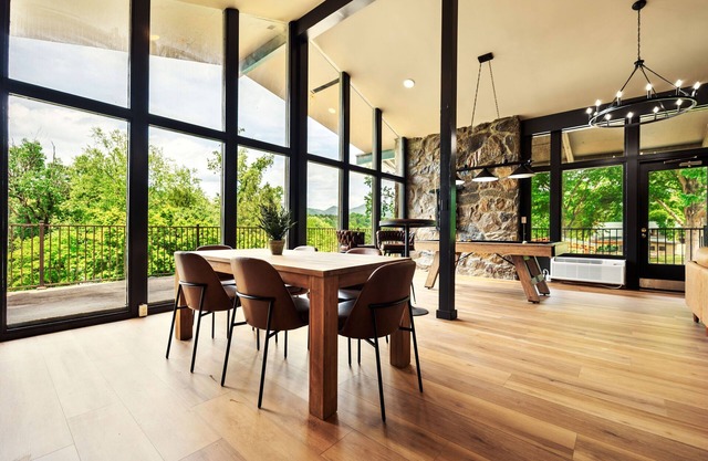 Tremont Lodge & Resort