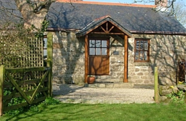 Trevean Sleeps 4 (2 Bedrooms) Holiday Cottages in Lamorna