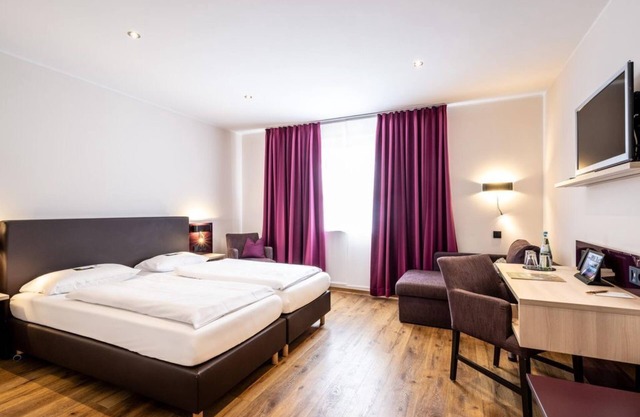 Triple room classic brook side - Landidyll Weinhotel Klostermühle