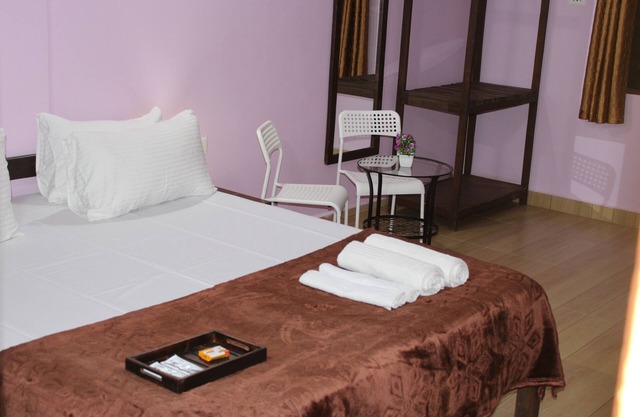 TriSam Villa - Stylish Homestay - 5 mins from the beach