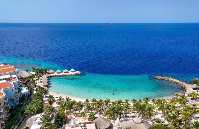 Tropical Paradise at Blue Bay Golf Beach Resort