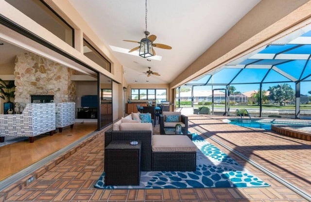 Tropical-Waterfront|Htd Pool-Spa-Dock-Kayaks-Bikes