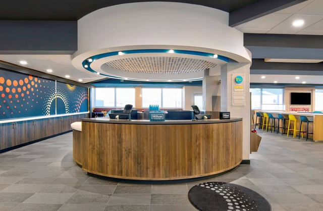 Tru By Hilton Ashburn One Loudoun, Va