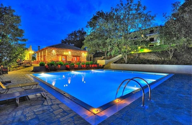 TSIGOURA VERDE RESORT