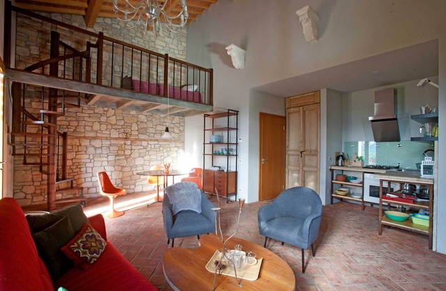 TUSCANY FOREVER RESIDENCE VILLA FAMIGLIA FIRST FLOOR APARTMENT no.8