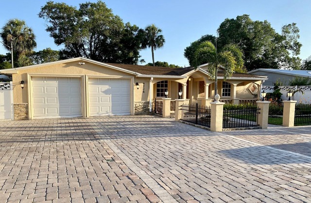 Tuscany Villa Backyard Oasis in the Heart of Tampa