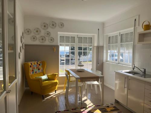 Two Bedroom Apartment R C Porto Martins Pools