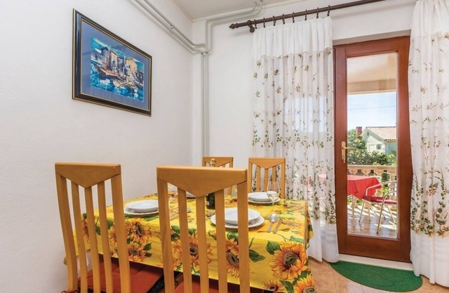 Two bedroom apartment with terrace Cres (A-16178-a)