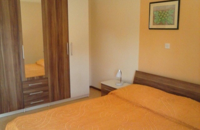 Two bedroom apartment with terrace Cres (A-12609-a)