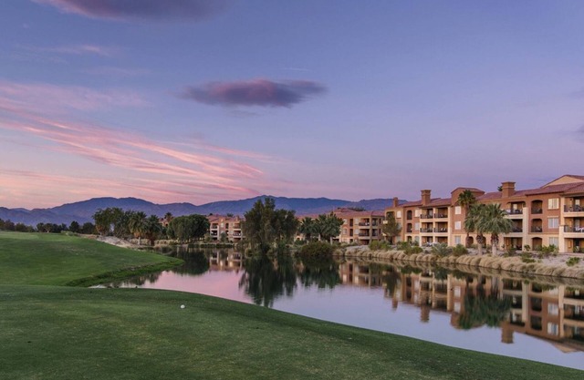 Two bedroom at beautiful Marriott's Shadow Ridge- The Villages in Palm Desert.