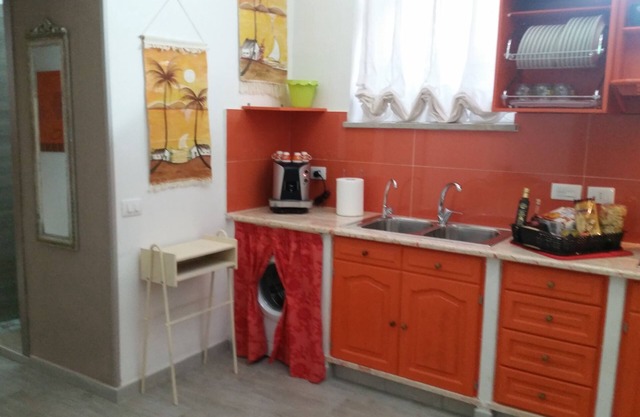 two-room apartment in front of the marina of St. Erasmus