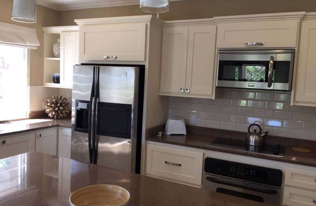 Two spacious 3 bedroom apartments in a safe and quiet neighbourhood.