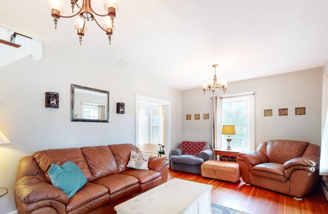Two-Story Family/Dog-Friendly Home w/Free WiFi, Firepit, Private W/D, Gas Grill