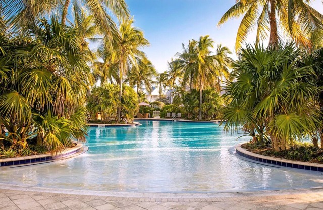 Two Tropical Garden 2 Queen Room, Tranquility Bay Beachfront Resort, Watersports