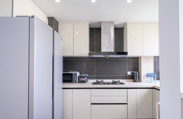 Tyms Luxury 3BR 2BA APT Riverside