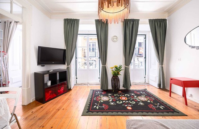 Typical Crooked House Alfama