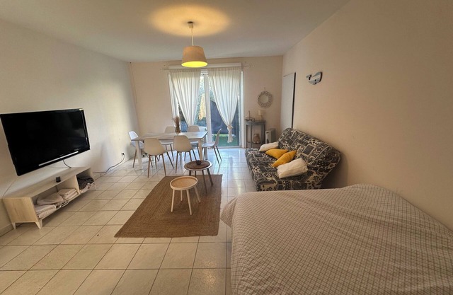 U MUCHJU, studio Marana - per night