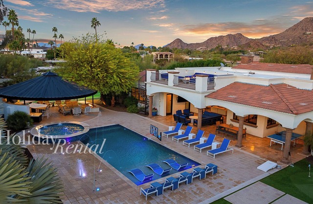 Ultimate Group Getaway - Pool, Pickleball, Splash Pad & Guest Casita