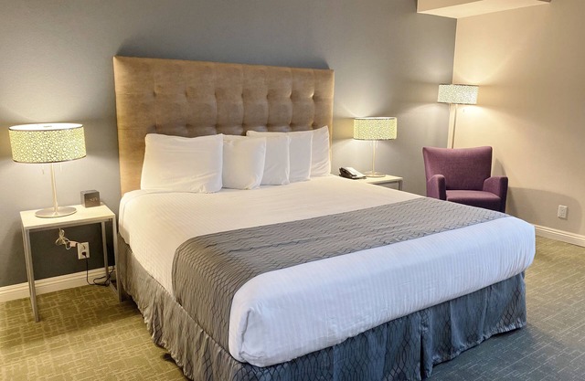 Ultimate SoCal Getaway Starts Here | Proximity Near the 405, 110, & 91 Freeways