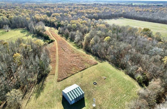 Unique 3BR Cabin on Private 65 acres - Eclipse Retreat