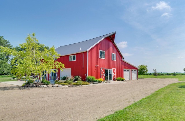 Unique, Renovated Barn Vacation Rental in Donnelly