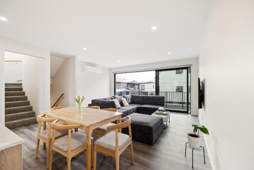 Unit 7 Group Getaways Made Easy in Central CHCH