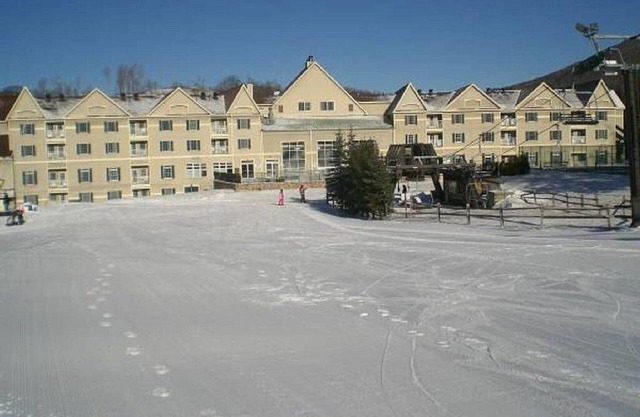 Unleash Your Alpine Adventure: Wyndham Bentley Brook Ski-In, Ski-Out Resort