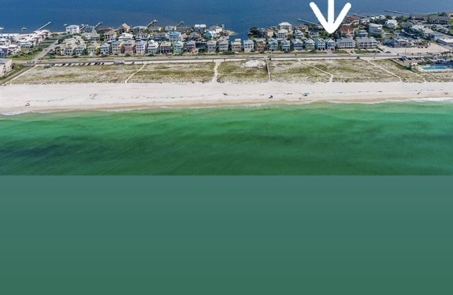 Unobstructed Gulf View & Canal View!