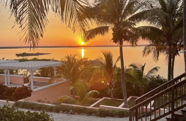 Unparalleled views in Abaco! Private 4 acre estate with beach, dock and cabana.
