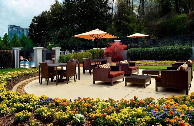 Unwind and Stay at Atlanta Hotel! 2 Modern Units, Pets Allowed, Seasonal Pool!