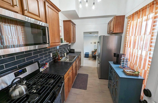Updated Downtown Apartment in Delaware, Ohio