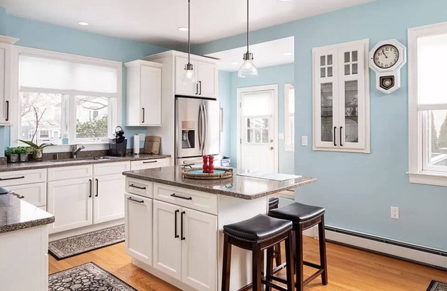 Updated Historic Newport Home, close to all Newport favorites