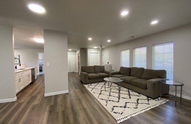 🔥Updated Rancher near 🛍 shopping & restaurants 🍽 🐾