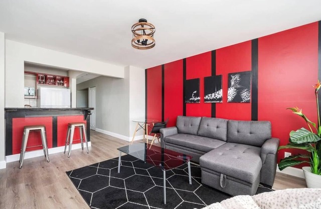 Upgraded Condo with City Views in ATL