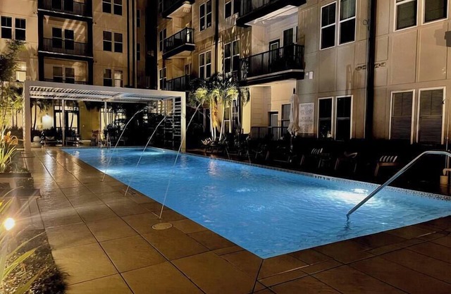 Upscale 1/1 King Pad Pool ParkFree UT