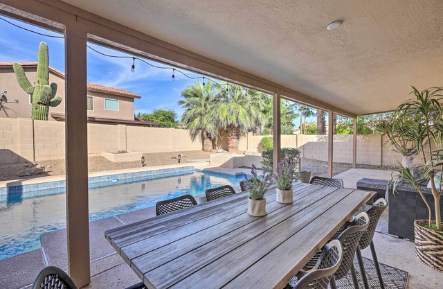 Upscale Home w/ Pool < 5 Mi to TPC Scottsdale!