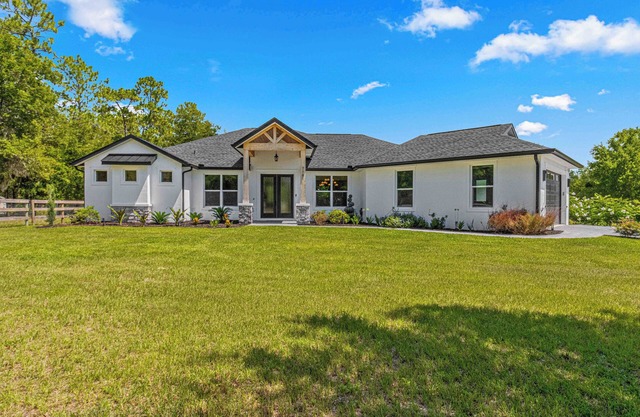Upscale, Luxurious NEW HOME - 4 Minutes to WEC