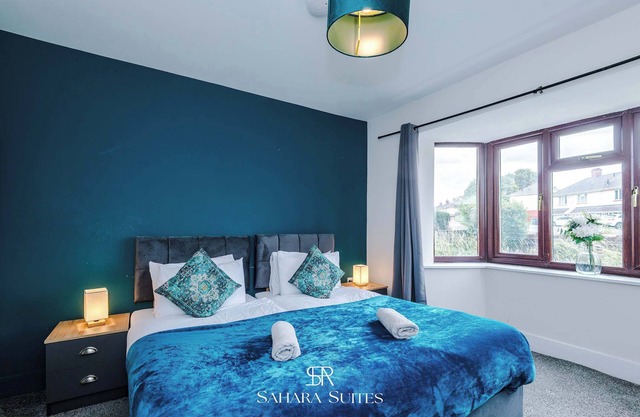 Upto 20% off | Sleeps 8 | Families | Free parking