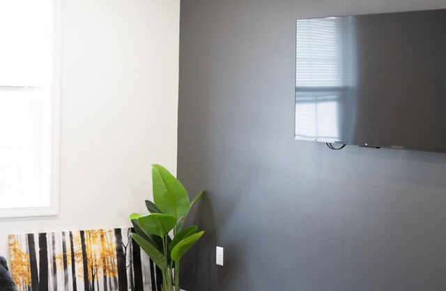 Urban Contemporary Apartment