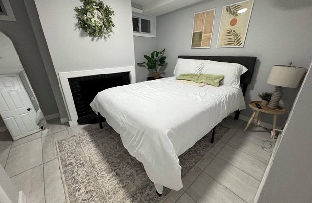 Urban Escape: Cozy 1BR in Cheviot, Near Shopping
