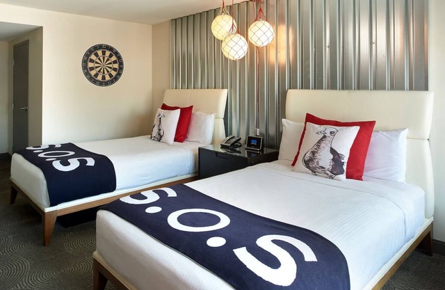 Urban Explorer’s Room near Union Square | Four Amazing Rooms for Family