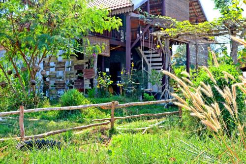 Urban Farmhouse