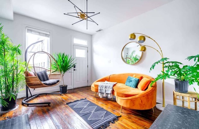 Urban Jungle - Pets - Parking Free - Prime Location