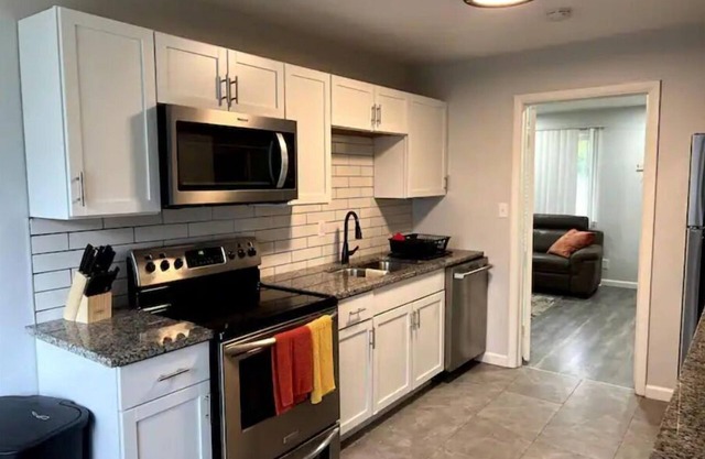 Urban Retreat, Modern Vibe